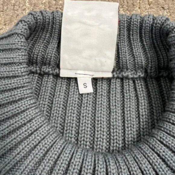 S.N.S. HERNING Knitwear Gray Crewneck Wool Knit Sweater Size Small - Picture 4 of 8